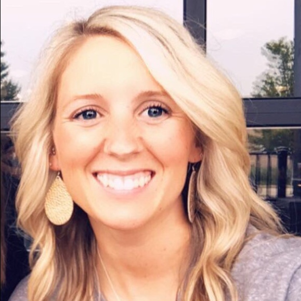 Meet your Posher, Tiffany